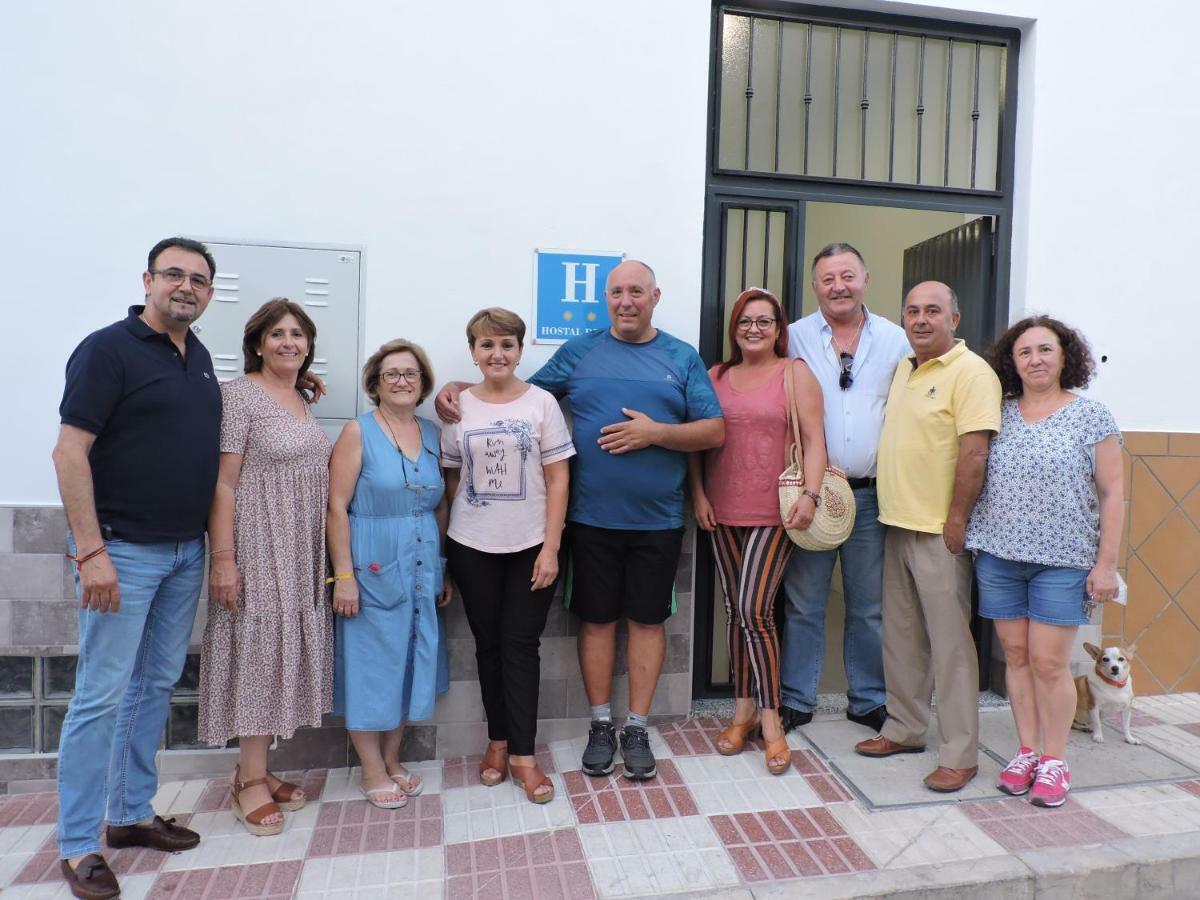 אלורה Hostal Delia מראה חיצוני תמונה